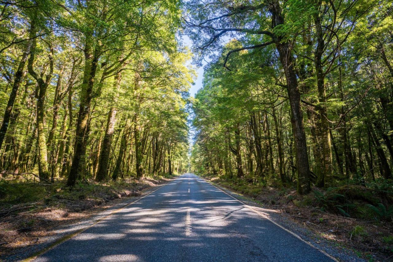 Eglinton Valley Camp Te Anau Downs المظهر الخارجي الصورة